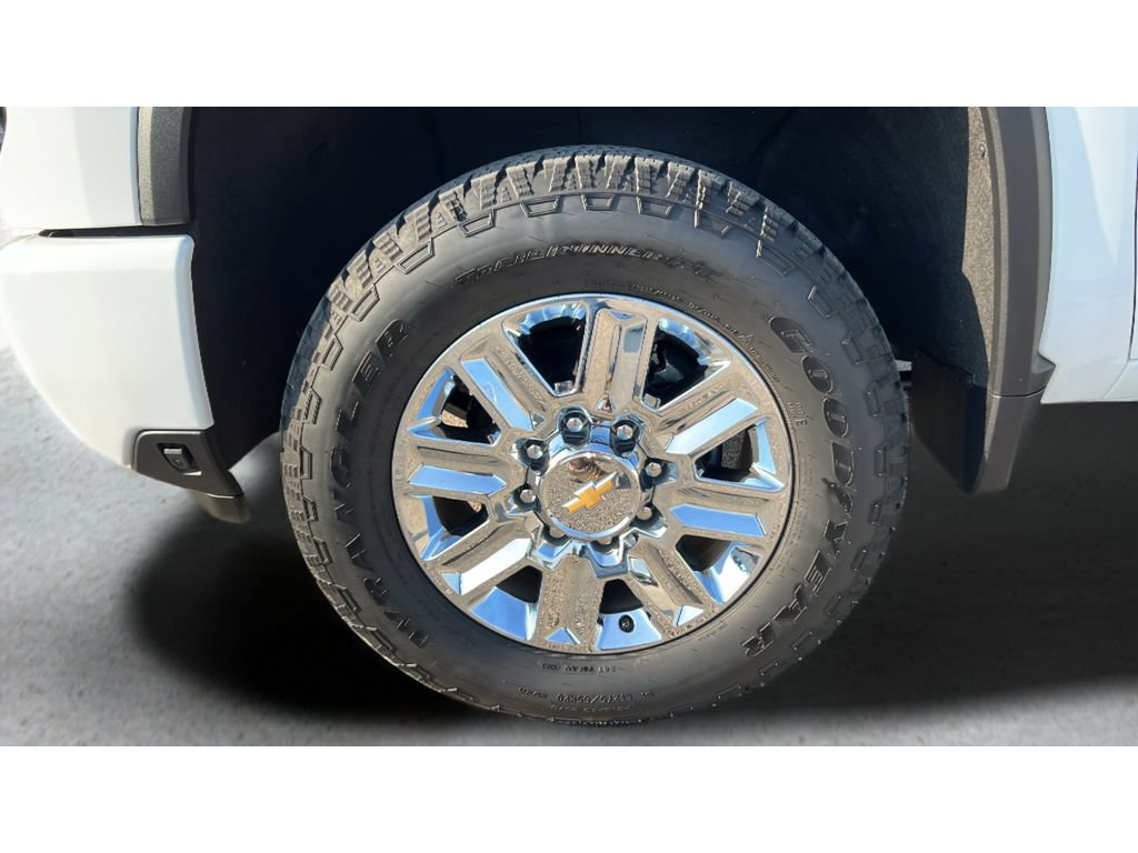 Certified 2024 Chevrolet Silverado 3500 High Country AWD/4WD image 36