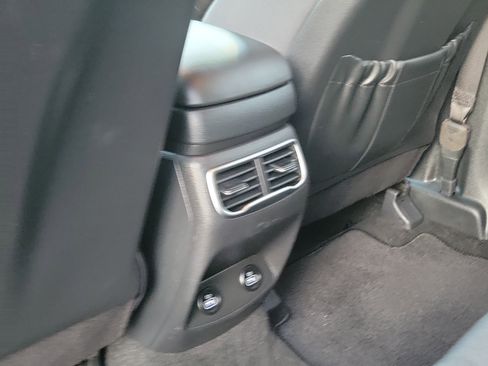 Used 2023 Hyundai Santa Fe SEL image 15