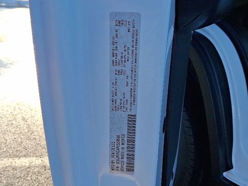 Used 2023 RAM ProMaster 2500 image 18