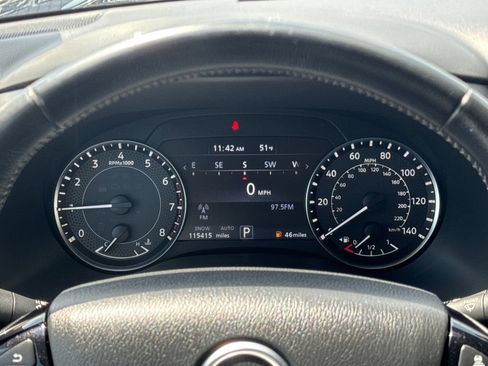 Used 2021 Nissan Armada SL w/ Captain's Chairs Package AWD/4WD image 15