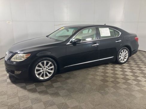Used 2010 Lexus LS 460 AWD image 4