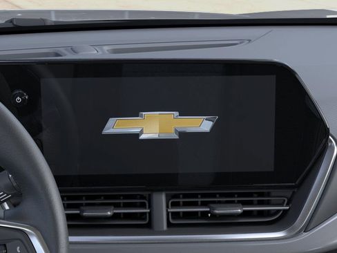 New 2026 Chevrolet Trax LT w/ Driver Confidence Package image 44