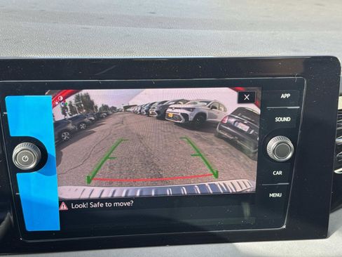 New 2026 Volkswagen Jetta SE image 23