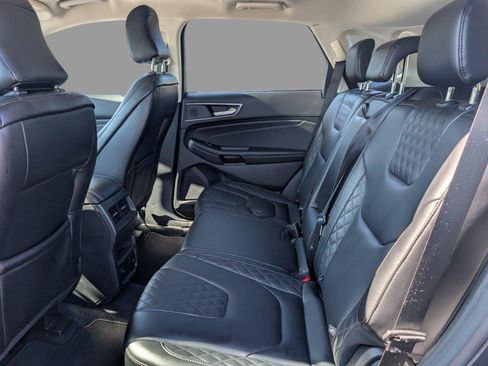 Used 2024 Ford Edge Titanium AWD/4WD image 35
