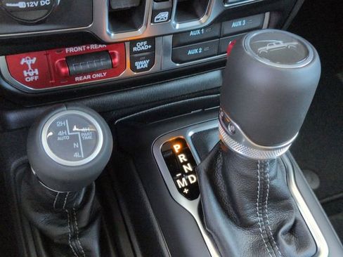 New 2026 Jeep Gladiator Rubicon AWD/4WD image 25