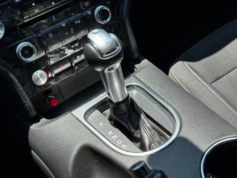 Used 2020 Ford Mustang Coupe RWD image 29