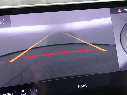 Used 2024 Audi Q8 e-tron Premium Plus w/ Premium Plus Package image 57