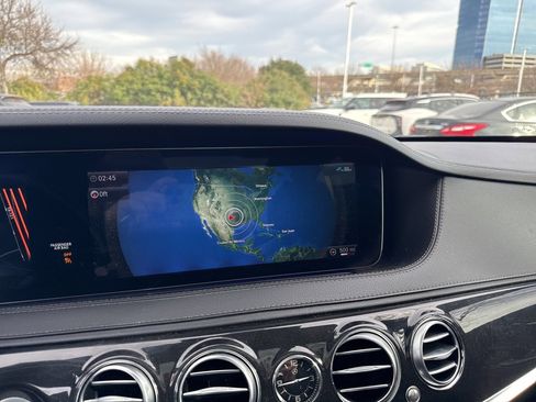 Used 2020 Mercedes-Benz S 450 Sedan image 11