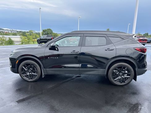 Used 2025 Chevrolet Blazer LT w/ Convenience Package AWD/4WD image 4
