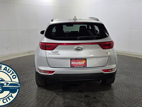 Used 2019 Kia Sportage EX FWD image 6