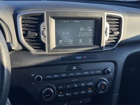 Used 2017 Kia Sportage LX w/ LX Popular Package image 25