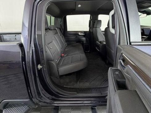 Certified 2024 Chevrolet Silverado 2500 LT w/ Convenience Package AWD/4WD image 6
