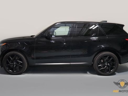 Used 2023 Land Rover Range Rover Sport SE image 5
