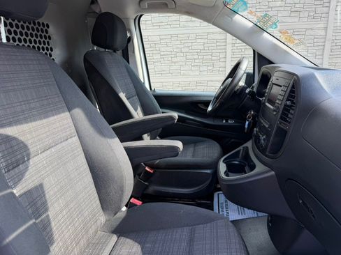Used 2019 Mercedes-Benz Metris image 34