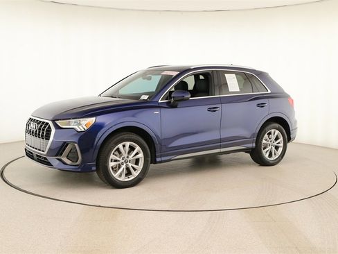 Certified 2023 Audi Q3 2.0T Premium Plus w/ Premium Plus Package image 13