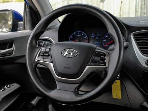 Used 2020 Hyundai Accent SE w/ Cargo Package image 21