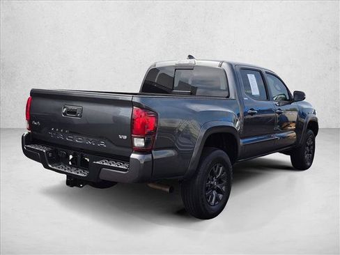 Used 2023 Toyota Tacoma SR5 w/ Technology Package AWD/4WD image 5