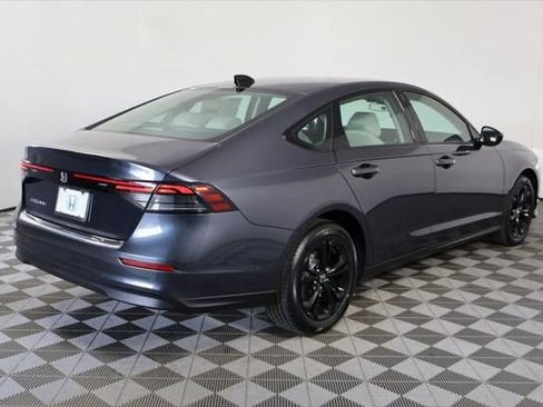 New 2025 Honda Accord SE image 2