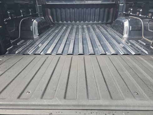 Used 2021 Chevrolet Silverado 1500 Custom RWD image 15