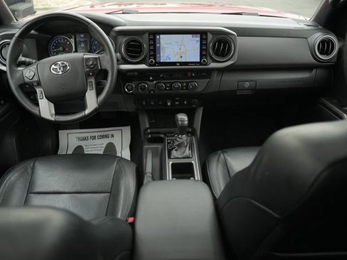 Used 2021 Toyota Tacoma TRD Off-Road image 21