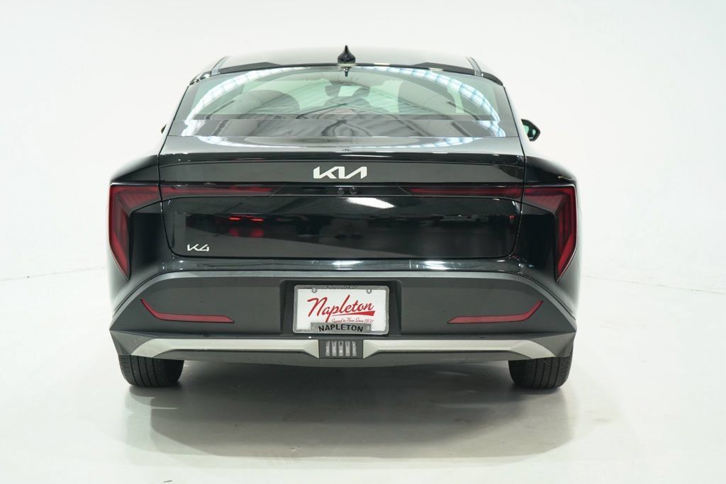 Used 2025 Kia K4 FWD image 7
