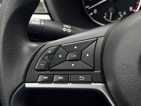 Certified 2024 Nissan Altima 2.5 SV FWD image 20