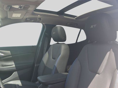 New 2026 Buick Encore GX Sport Touring w/ Advanced Technology Package AWD/4WD image 18