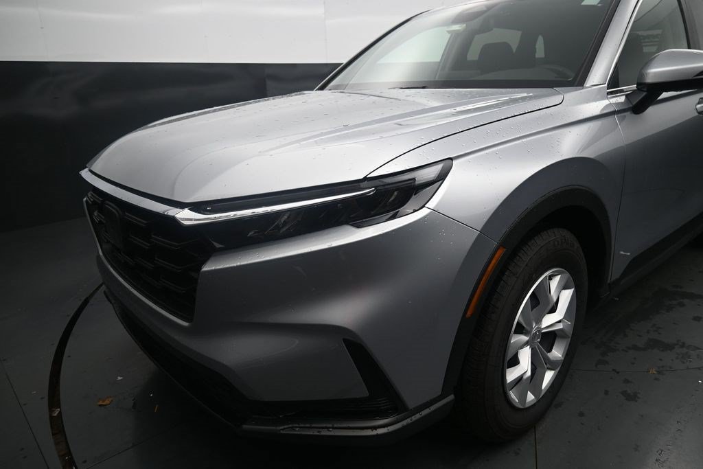 Used 2026 Honda CR-V LX image 9