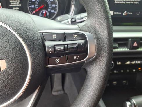 Used 2022 Kia K5 LXS image 21