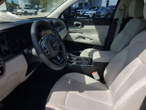 Certified 2023 Kia Sorento S image 14