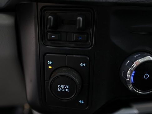 Used 2023 Ford F450 Limited w/ FX4 Off-Road Package image 26