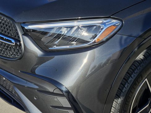 Certified 2025 Mercedes-Benz GLC 300 image 7