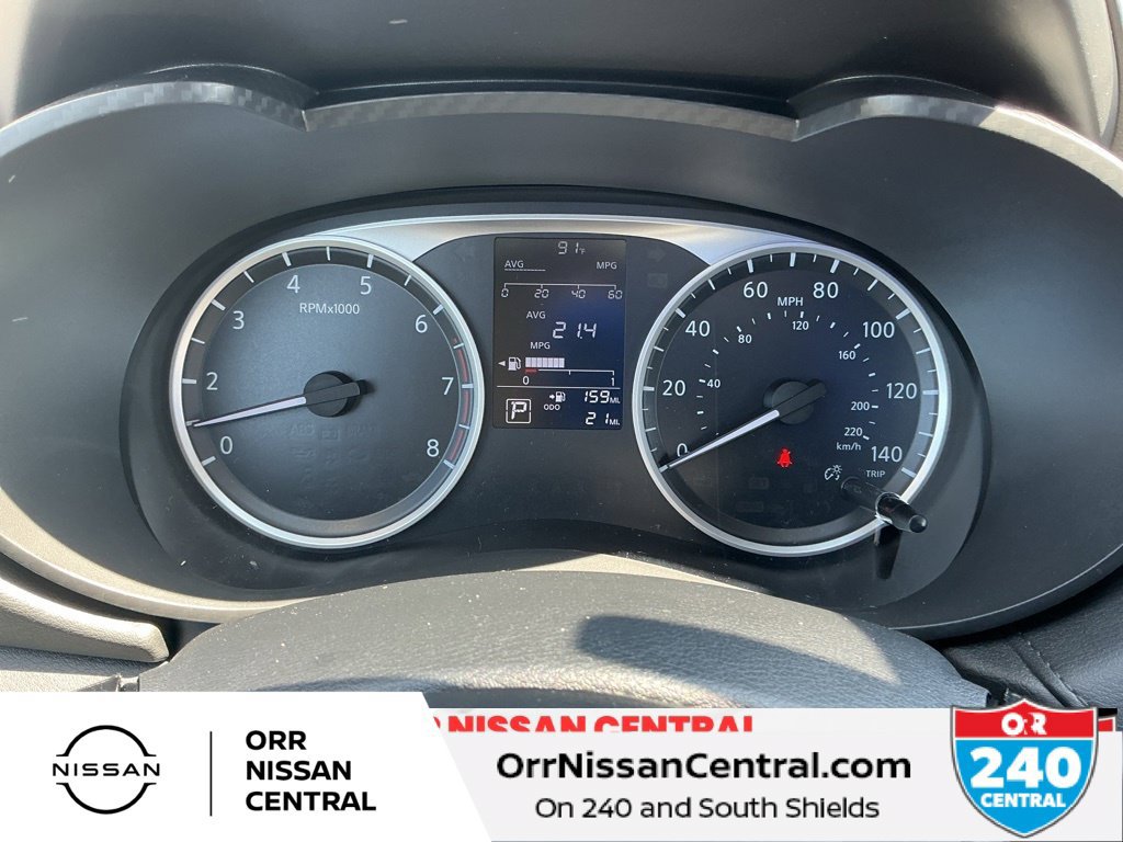 Used 2025 Nissan Versa S w/ S Plus Package FWD image 21