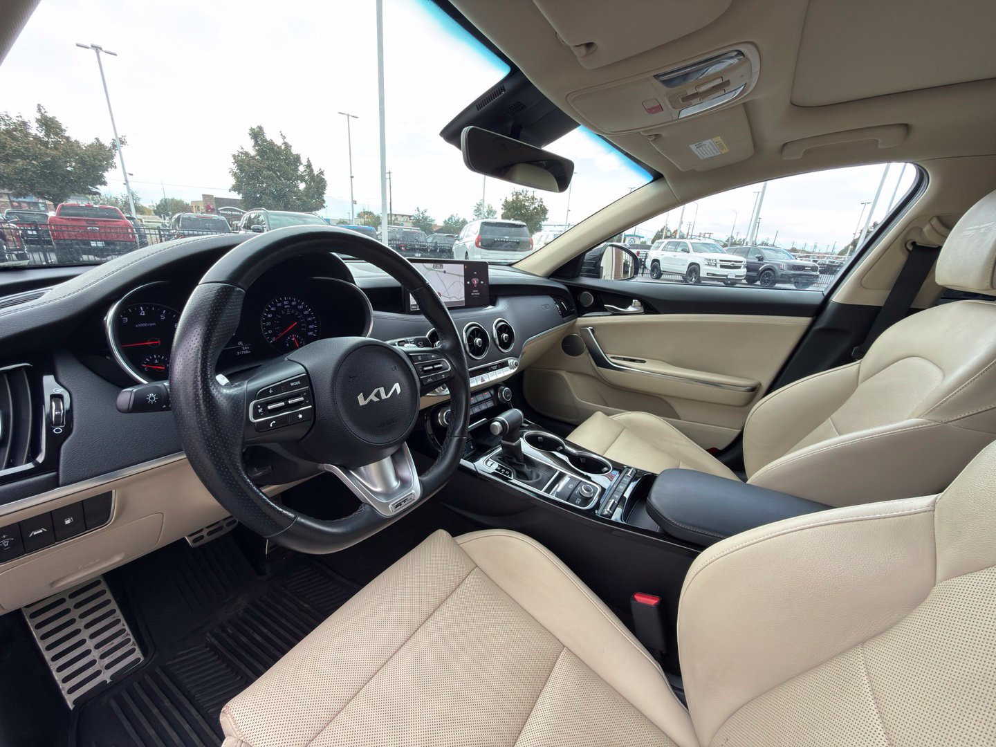 Used 2023 Kia Stinger GT-Line w/ Sun & Sound Package AWD/4WD image 6