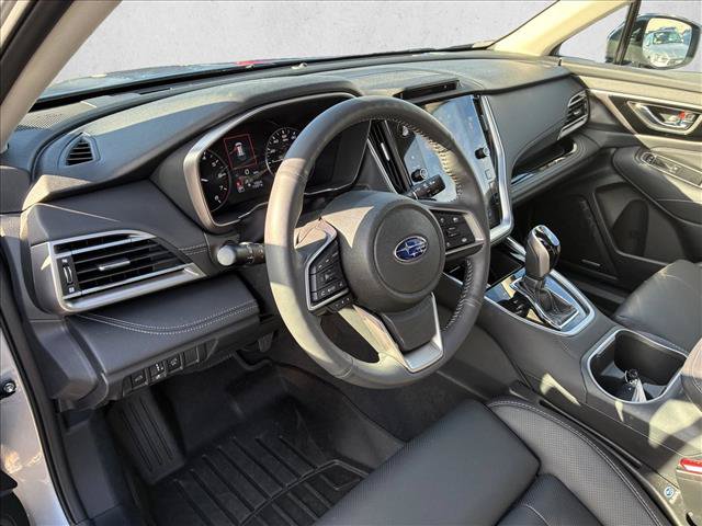 Used 2025 Subaru Outback Touring XT AWD/4WD image 10