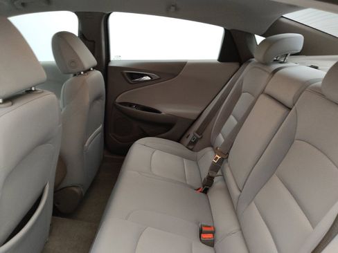 Used 2018 Chevrolet Malibu LS FWD image 18