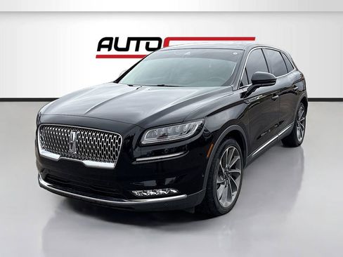 Used 2022 Lincoln Nautilus Reserve w/ Equipment Group 202A AWD/4WD image 3