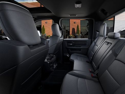 New 2026 RAM 2500 Laramie AWD/4WD image 23