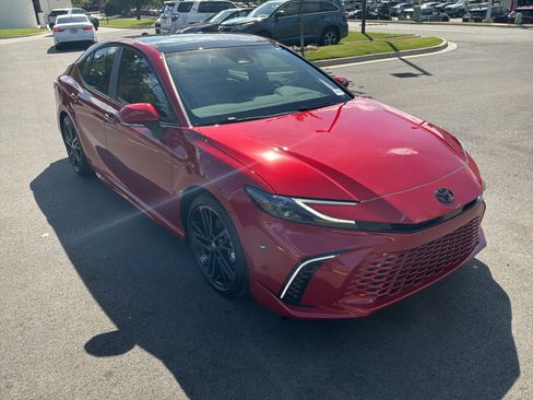 Used 2026 Toyota Camry XSE FWD image 2