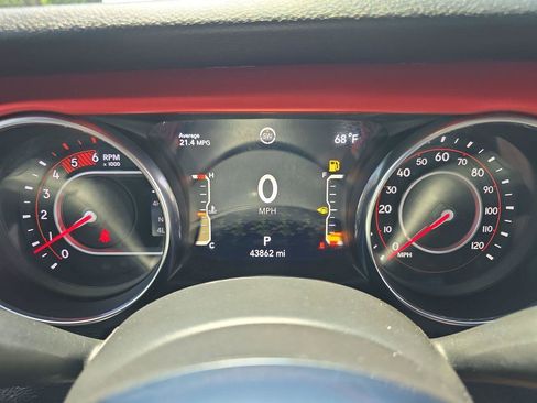 Used 2021 Jeep Wrangler Unlimited Rubicon image 11