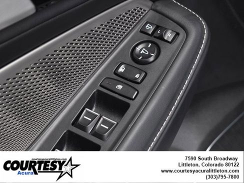 Used 2023 Acura MDX SH-AWD w/ Technology Package image 8