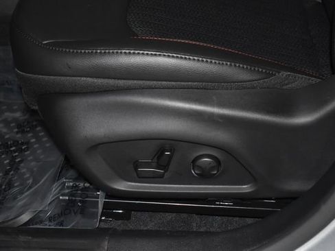 New 2025 Jeep Compass Trailhawk w/ Sun & Sound Group image 12