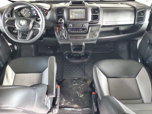 Used 2023 RAM ProMaster 2500 FWD image 12