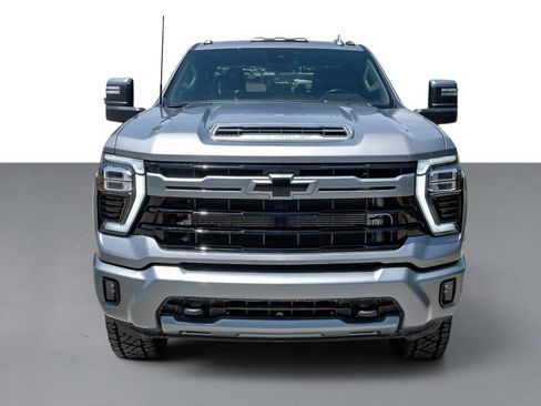 Used 2025 Chevrolet Silverado 3500 LTZ w/ LTZ Convenience Package AWD/4WD image 50