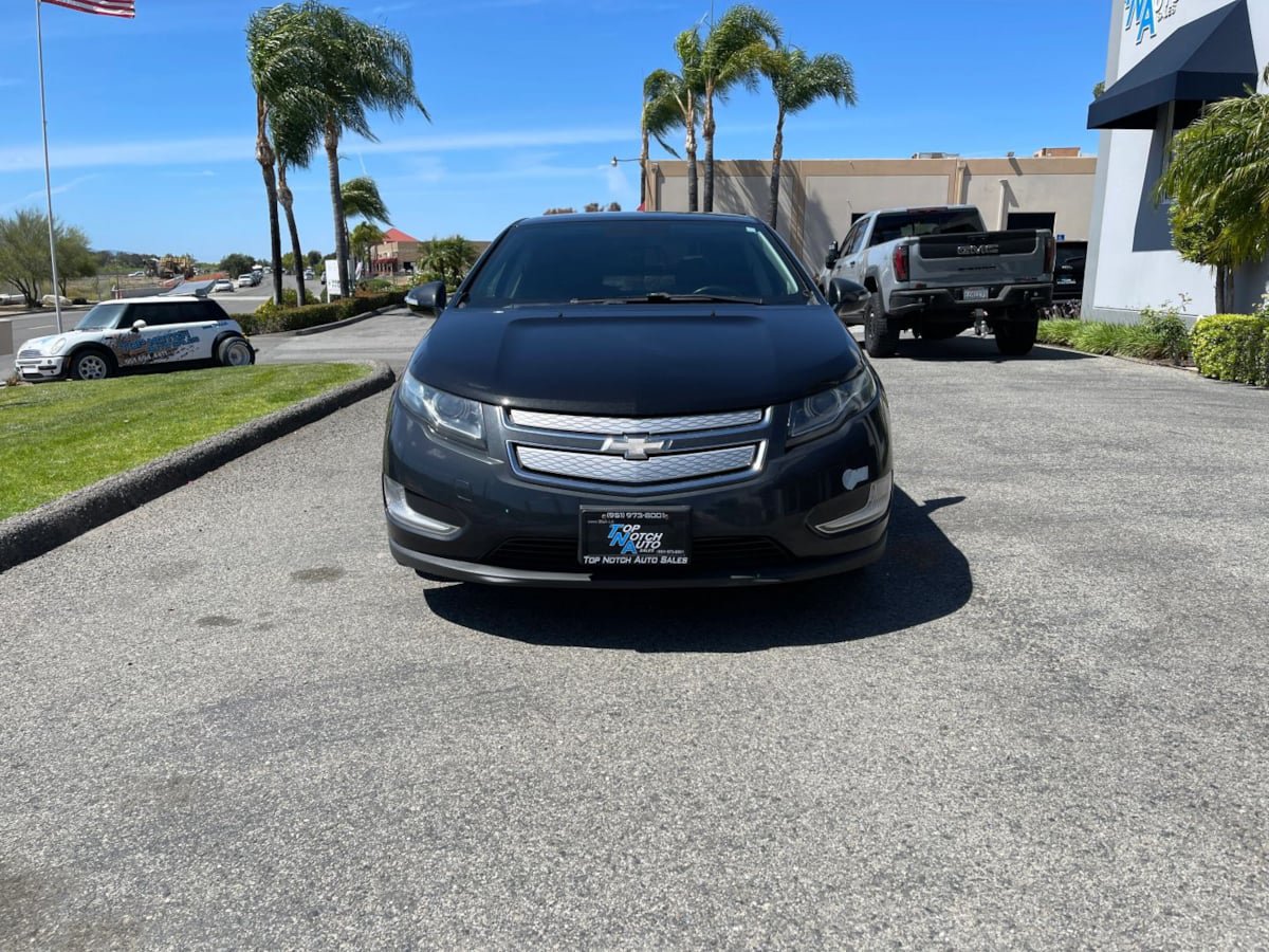 Used 2014 Chevrolet Volt w/ Enhanced Safety Package 1 FWD image 2