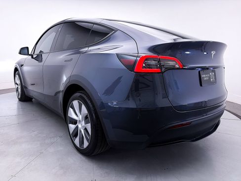 Used 2023 Tesla Model Y Long Range AWD/4WD image 14