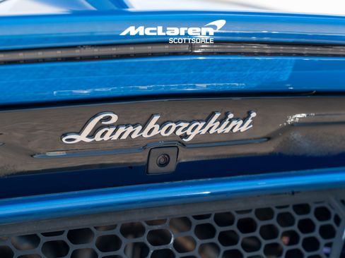 Used 2021 Lamborghini Aventador SVJ AWD/4WD image 33