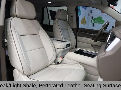 Used 2021 GMC Yukon Denali w/ LPO, Illumination Package AWD/4WD image 15