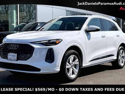 Used 2025 Audi Q5 Premium w/ Convenience Package