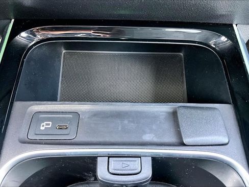 Certified 2023 Mercedes-Benz GLB 250 4MATIC image 26